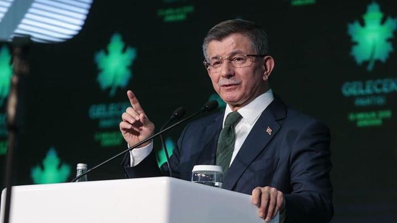 Ahmet Davutoğlu: "Bana ihtiyaç olmadığına inanmasam siyaseti bırakırdım"