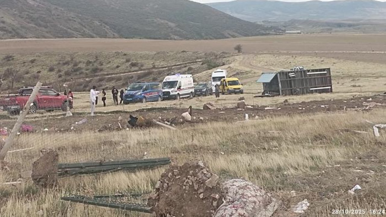 Ankara'da fırtına nedeniyle konteyner devrildi! Ölü ve yaralılar var