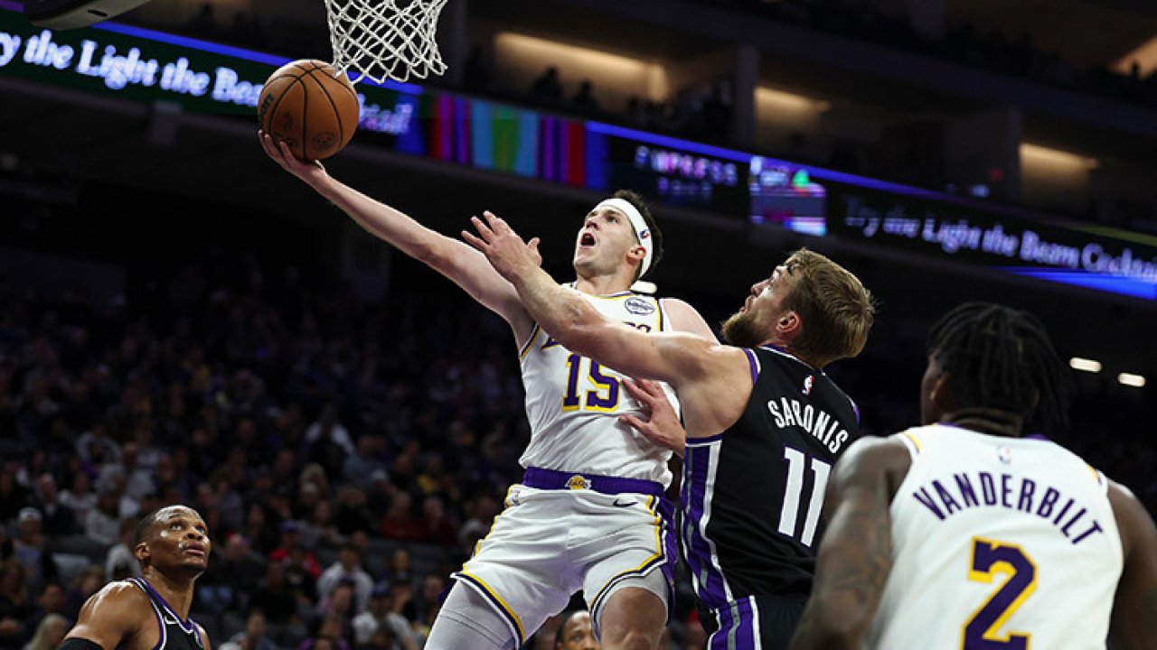 Austin Reaves, Lakers'ı galibiyete taşıdı