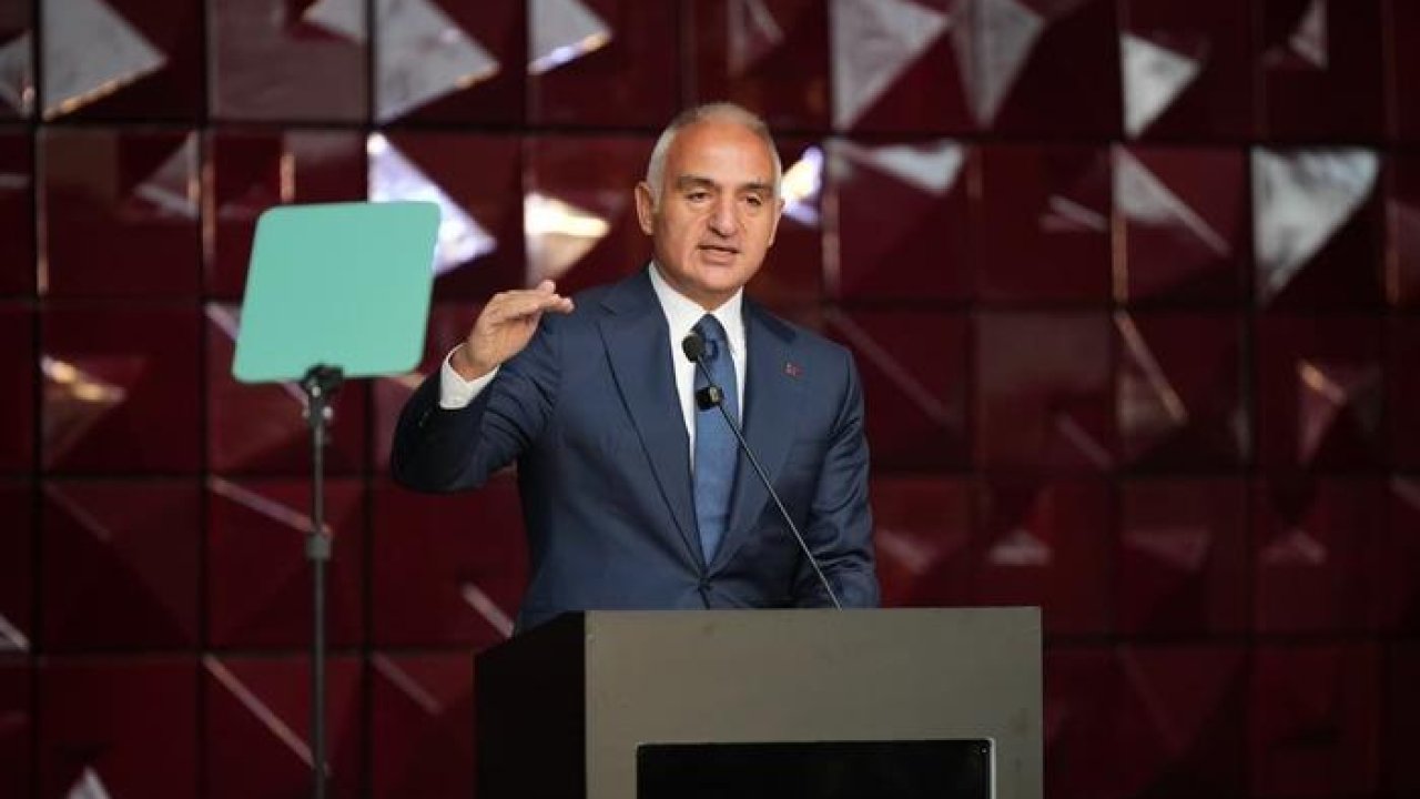 Bakan Ersoy: &quot;Türkiye Kültür Yolu Festivali dünyanın en büyüğü oldu&quot;