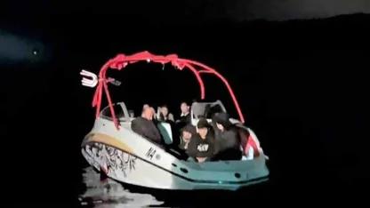 Yunanistan 8’i çocuk 19 düzensiz göçmeni ölüme itti