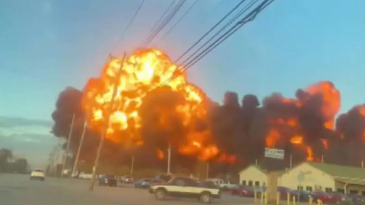 ABD&#039;de uçak kazası! Kentucky eyaletinde kargo uçağı düştü