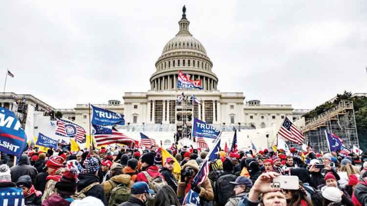 BBC’nin özrü Trump’ı kesmedi: ‘Milyar dolarlık dava açacağım’