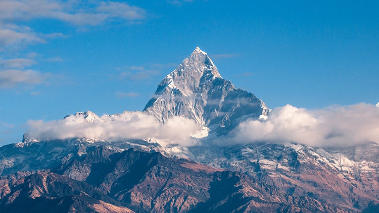 Çığ düştü: 7 kişi öldü