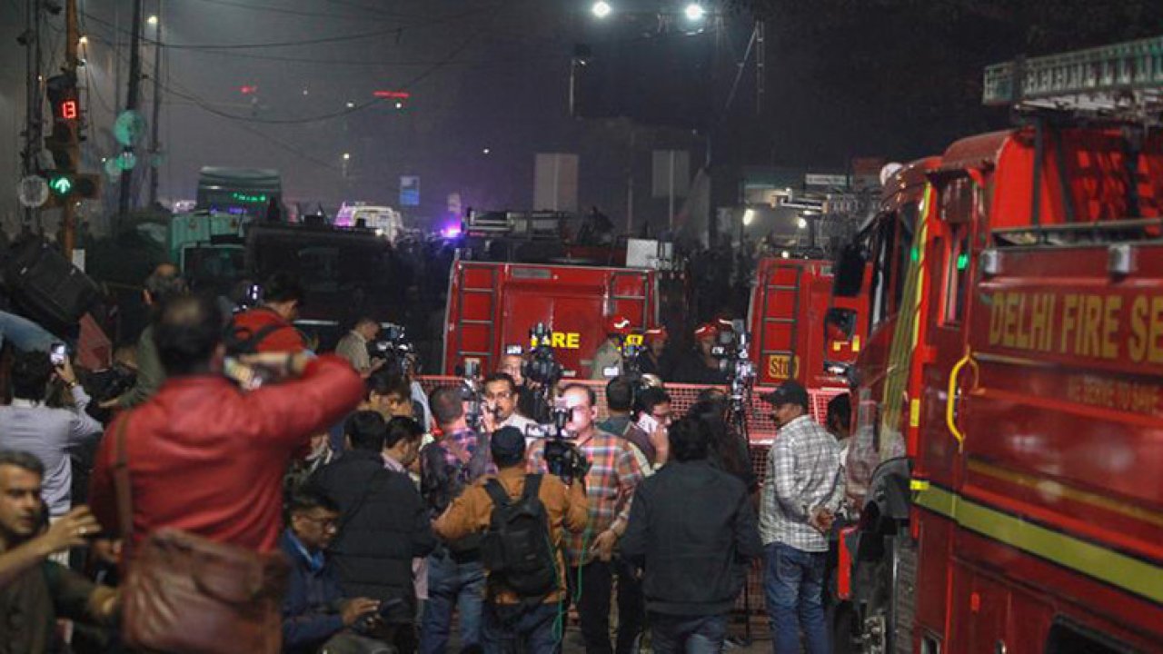 Hindistan&#039;ın başkentindeki saldırıda yaşamını yitirenlerin sayısı 13&#039;e yükseldi