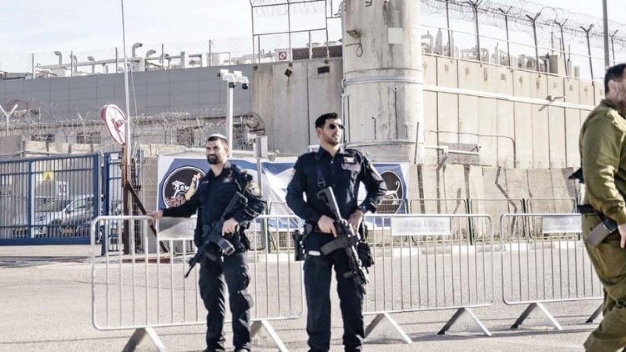 İsrail zindanları Filistinlilere mezar oluyor