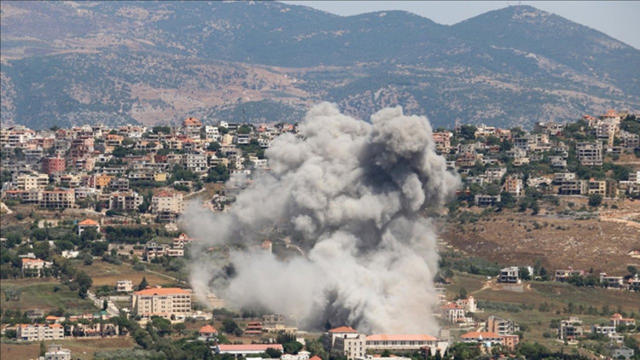 İsrail&#039;den Lübnan&#039;a peş peşe saldırılar: Ölü ve yaralılar var