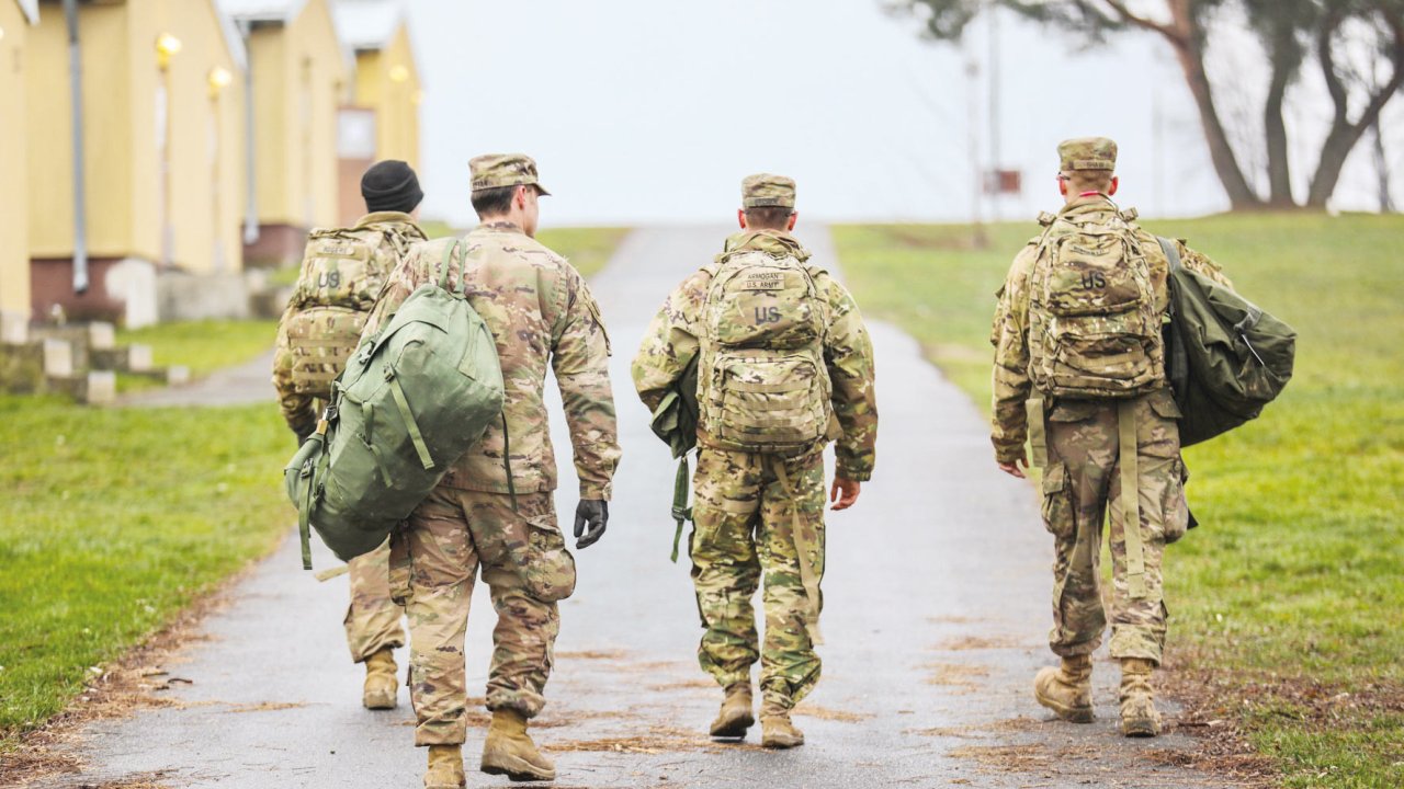 Kapanma orduyu da vurdu... ABD’li askerlere tavsiye: Alman aşevlerine gidin