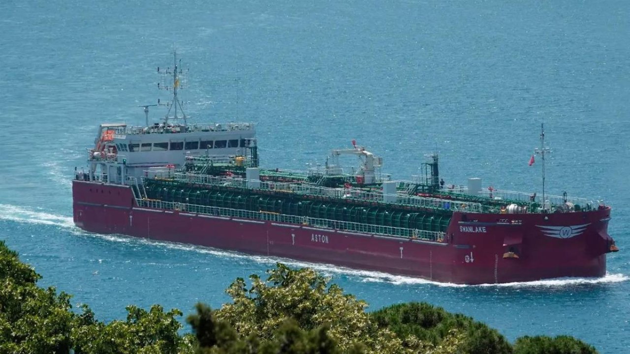 Marmara Denizi&#039;ndeki tankerde zehirlenme olayı sonrası harekete geçildi! İkinci kaptan gözaltında