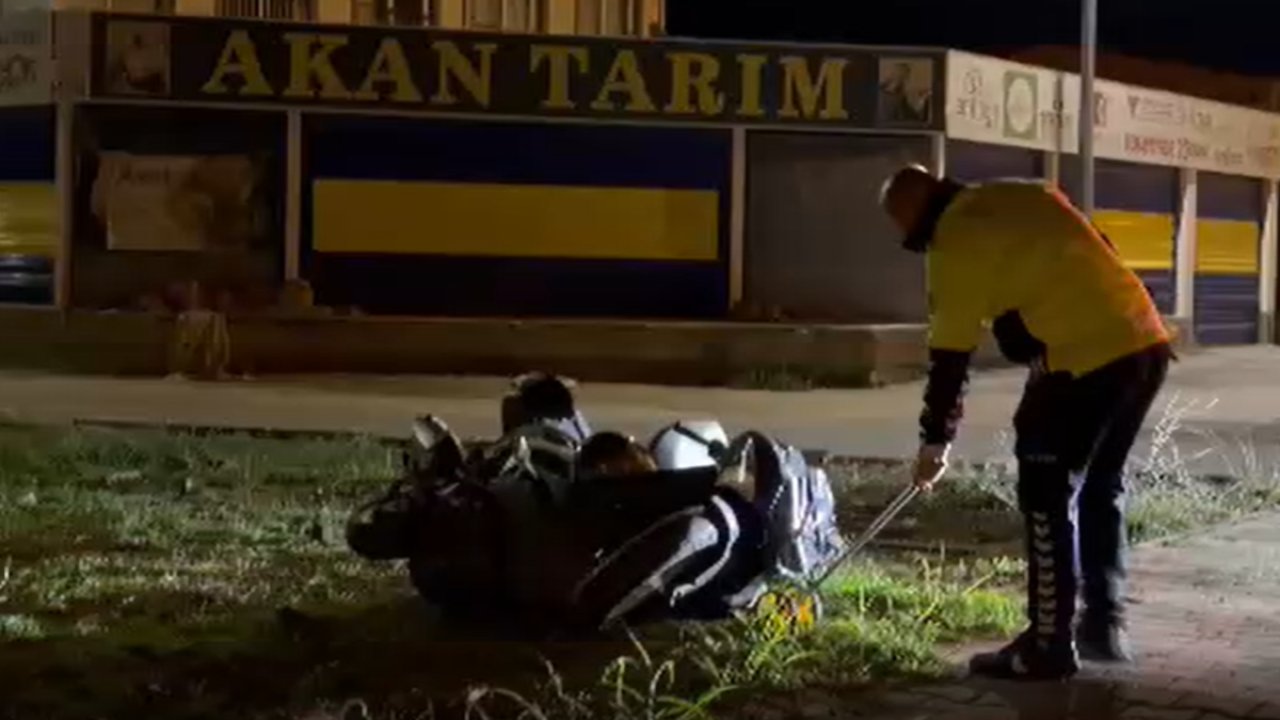 Motosikletiyle refüje çarpan üniversiteli Eren öldü