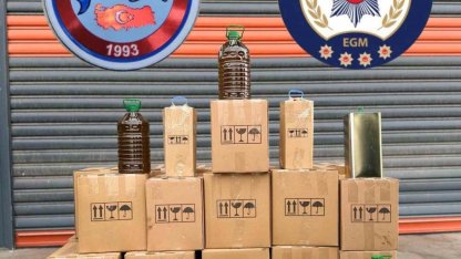 Polis ekipleri yakaladı, sahte yağlara el konuldu