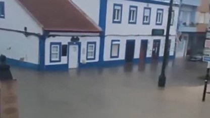 Portekiz sele teslim: 2 kişi yaşamını yitirdi, binlerce kişi elektriksiz kaldı