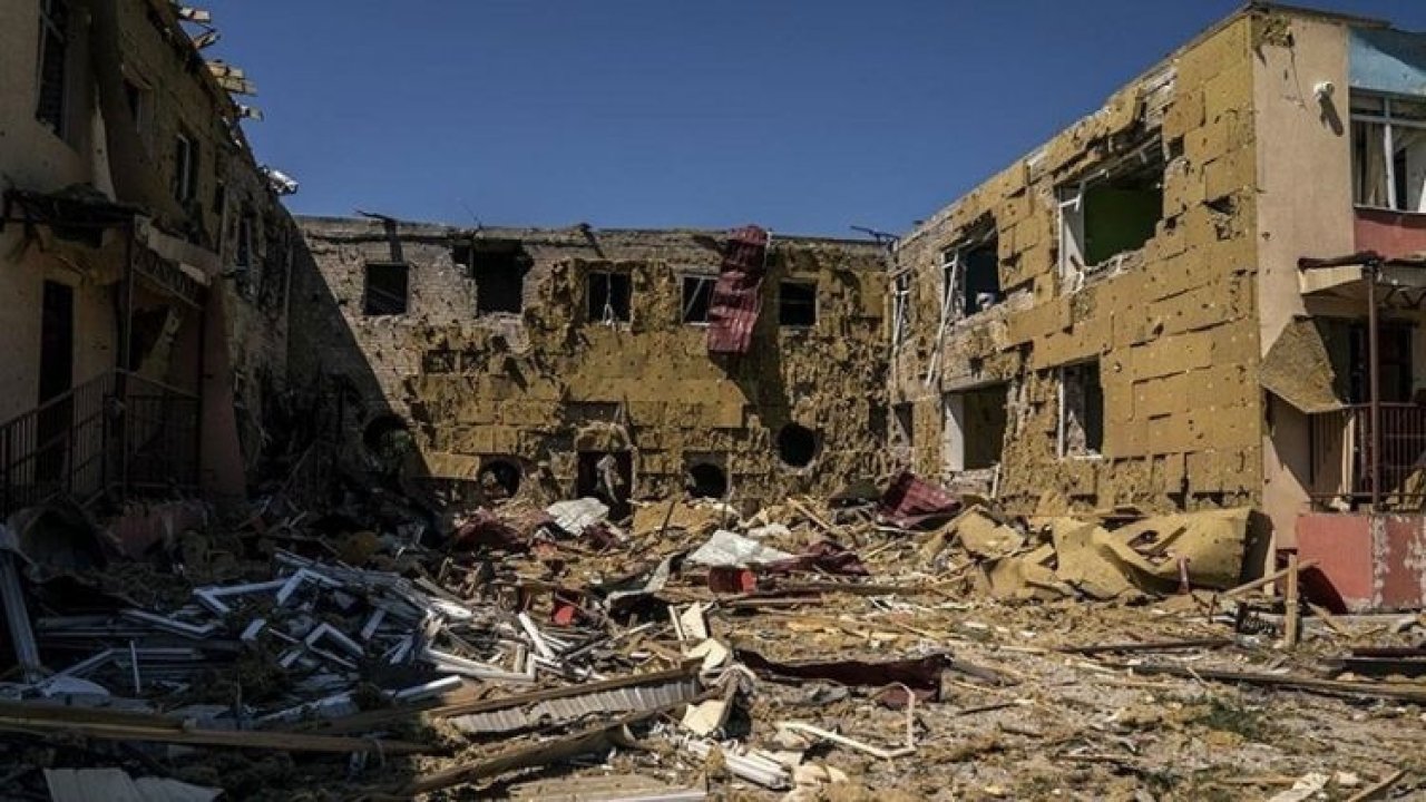 Rusya, Ukrayna&#039;da Kupyansk şehrini ele geçirdiğini açıkladı