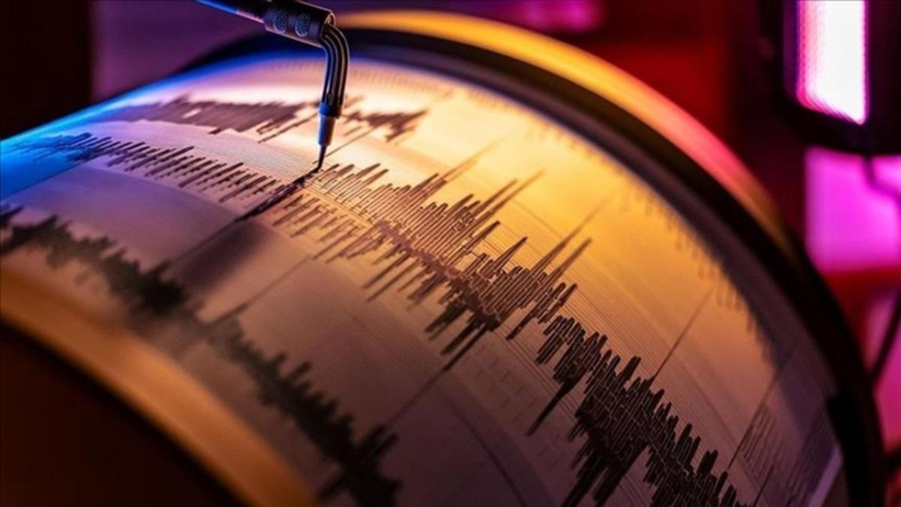 SON DAKİKA | AFAD duyurdu: Sındırgı&#039;da 4.4 büyüklüğünde deprem