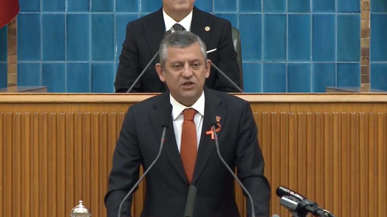 Son dakika | Bahçeli&#039;den sonra Özgür Özel&#039;den de ses getirecek bir çıkış! &#039;Selahattin Demirtaş&#039; yorumu dikkat çekti