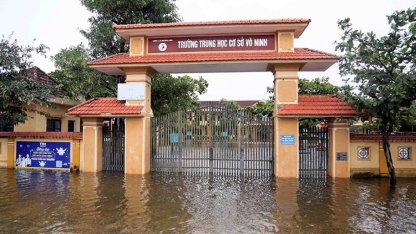 Vietnam'ı sel vurdu: 47 ölü