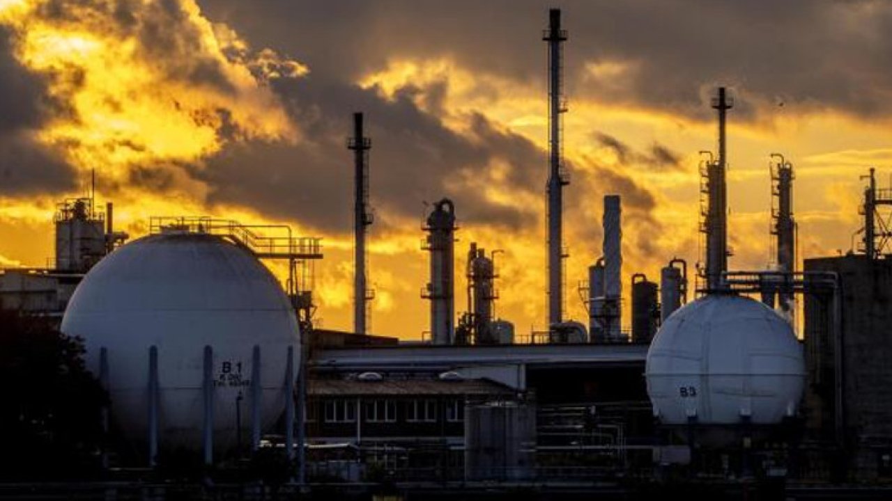 AB&#039;den Rus doğal gazına yasak kararı