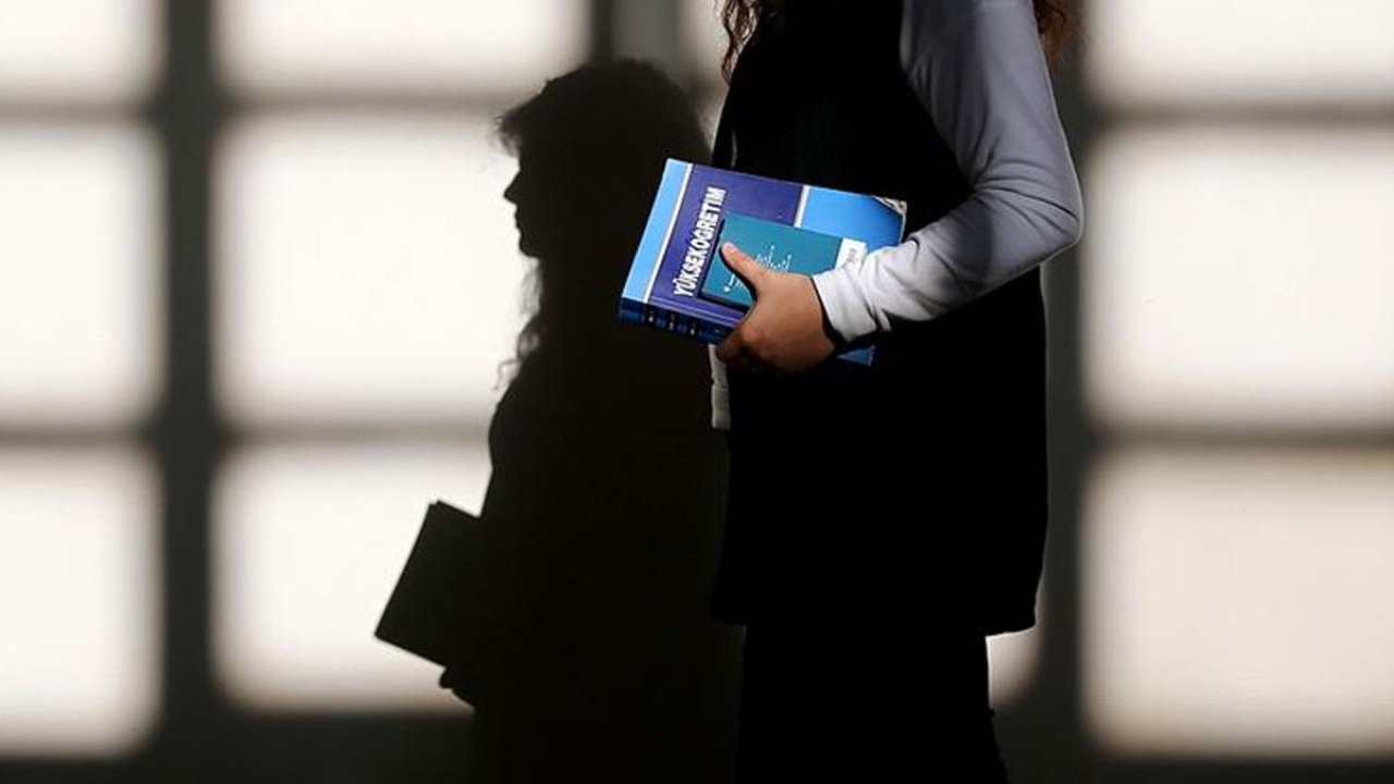 CHP'li Kılıç'tan üniversite öğrencileriyle ilgili kanun teklifi! "KYK kredi ve bursları asgari ücrete endekslensin"