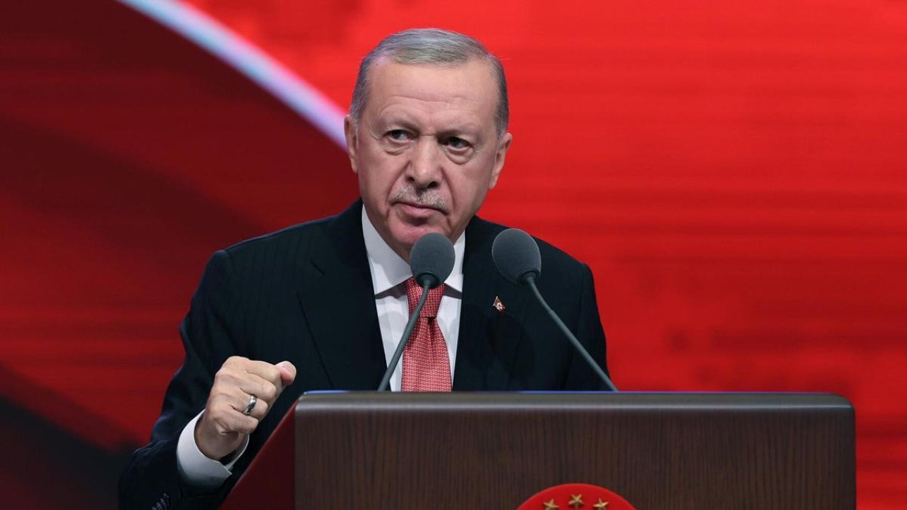 Cumhurbaşkanı Erdoğan'dan 2026 mesajı: "Verdiğimiz sözleri tutacak, mahcup olmayacağız"
