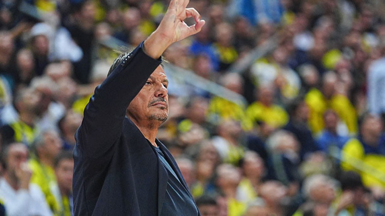 Ergin Ataman'dan Fenerbahçe taraftarına tepki!