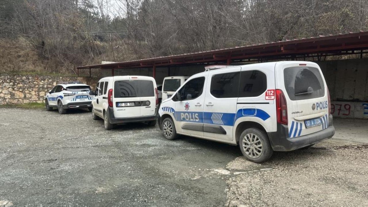 Evinde silahla vurulmuş halde bulunan orman muhafaza memuru öldü