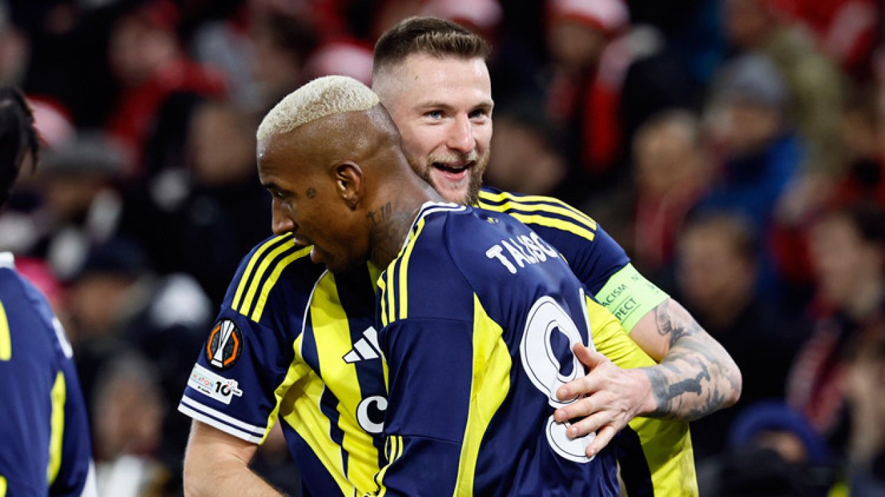 Fenerbahçe&#039;nin 100&#039;ü gülüyor!