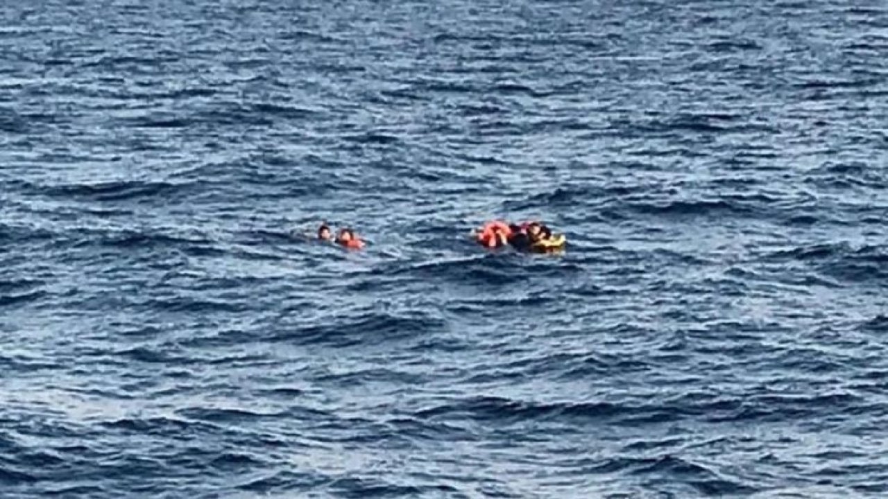 Girit Adası açıklarında göçmenleri taşıyan bot battı: 18 ölü