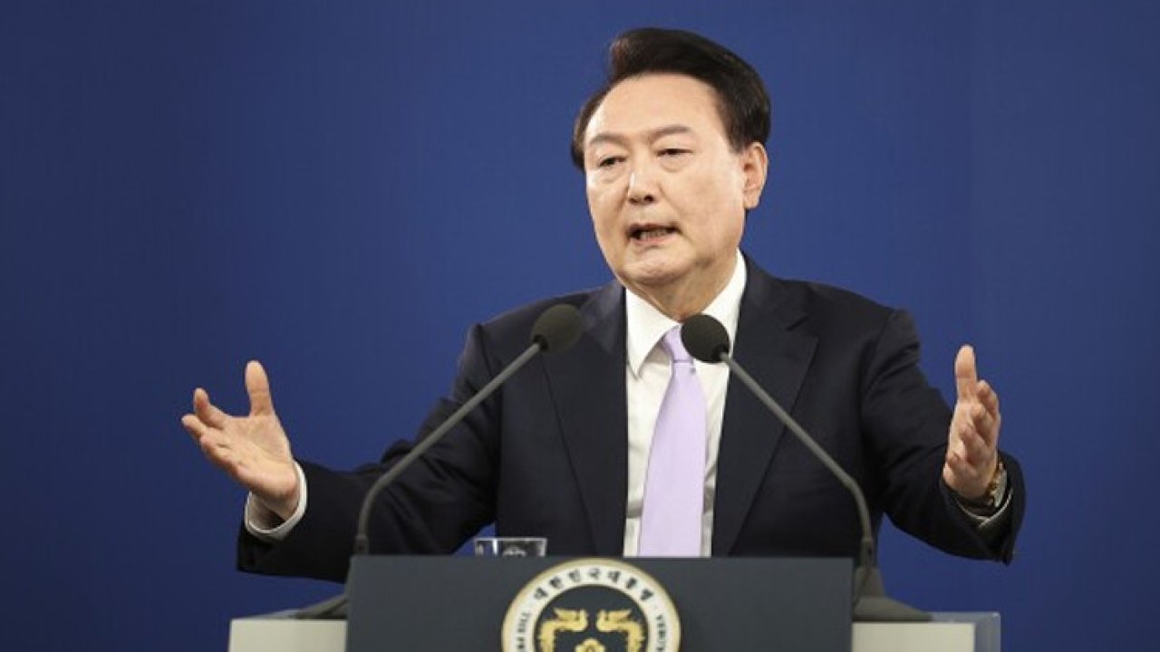 Güney Kore'nin eski lideri Yoon'a 10 yıl hapis istemi