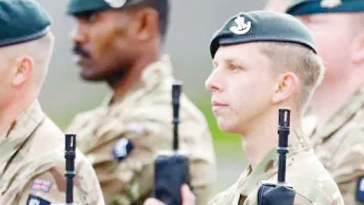 İngiltere’den gençleri orduya çekme planı