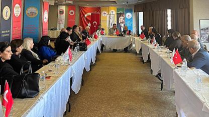 İzmir Konfederasyonu’ndan