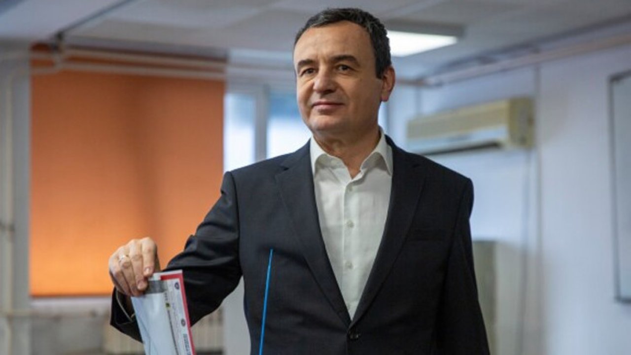 Kosova'da erken seçimlerin kazananı Kurti oldu