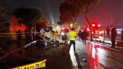 Mersin'de trafik kazası! Araç takla attı: Yaralılar var