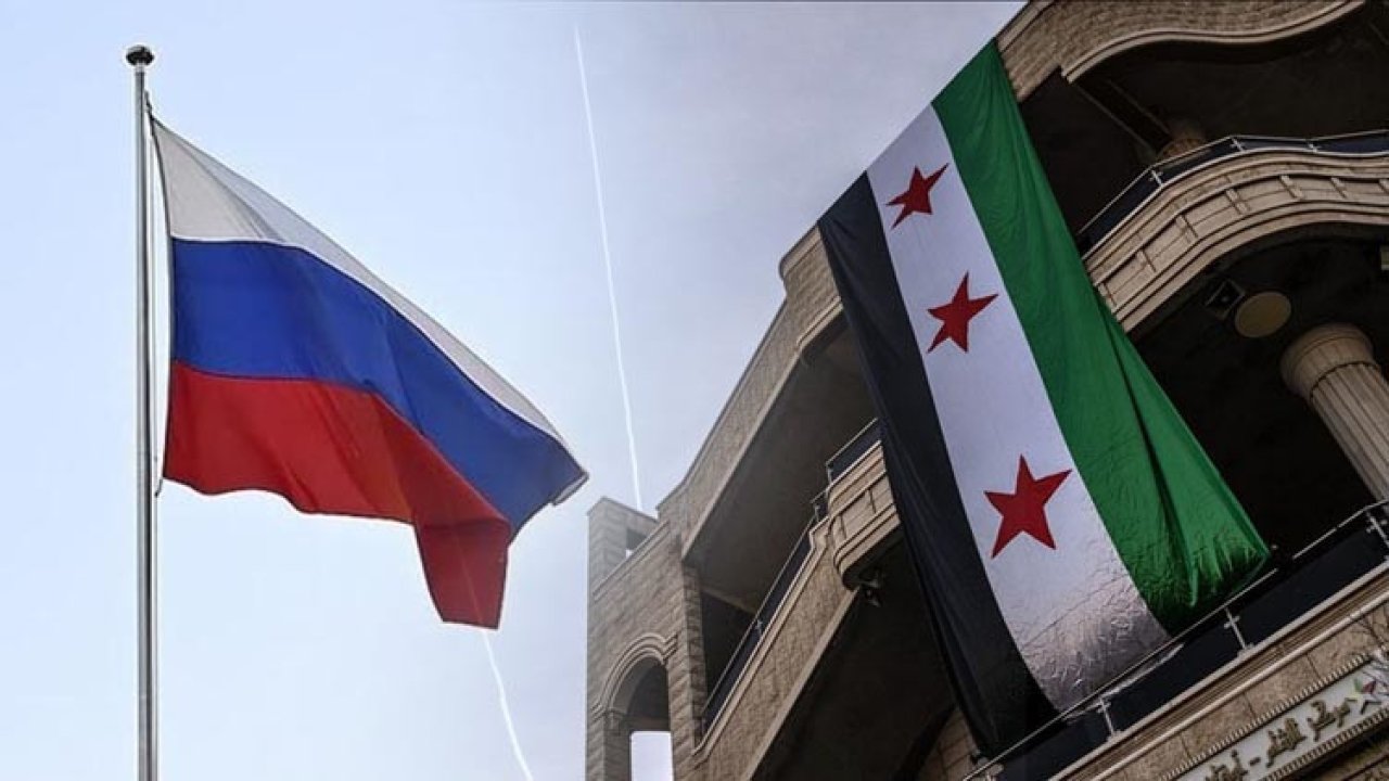 Rusya'da kritik temas: Putin ve Suriyeli yetkililerle görüştü