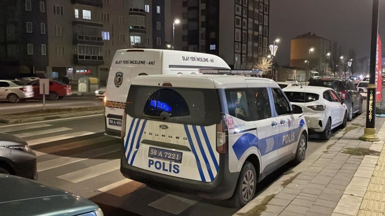 Sivas'ta kardeş cinayeti: Tartıştığı ağabeyini bıçaklayarak öldürdü