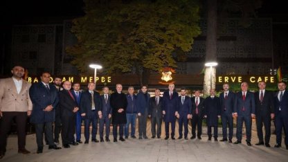 TBMM Başkanı Kurtulmuş, Tacikistan’da Türk iş insanlarıyla görüştü