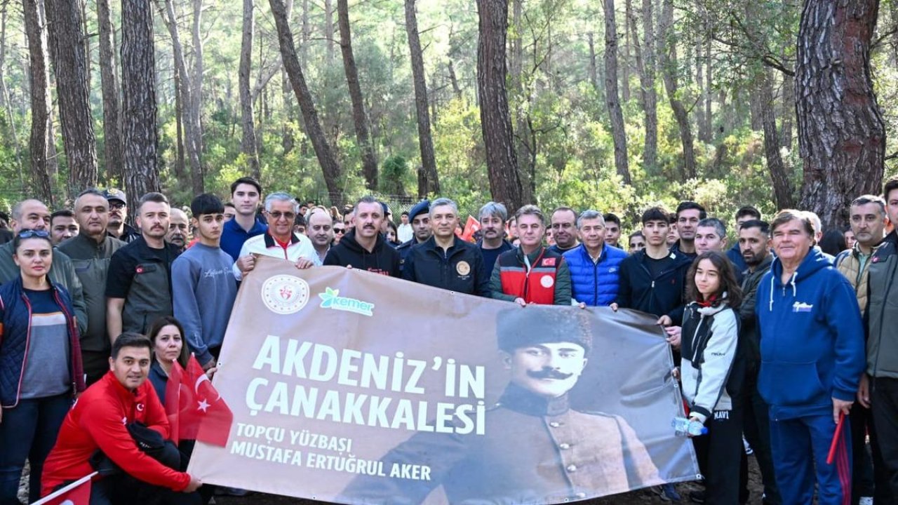 Topçu Yüzbaşı Mustafa Ertuğrul Aker Kemer&#039;de anıldı