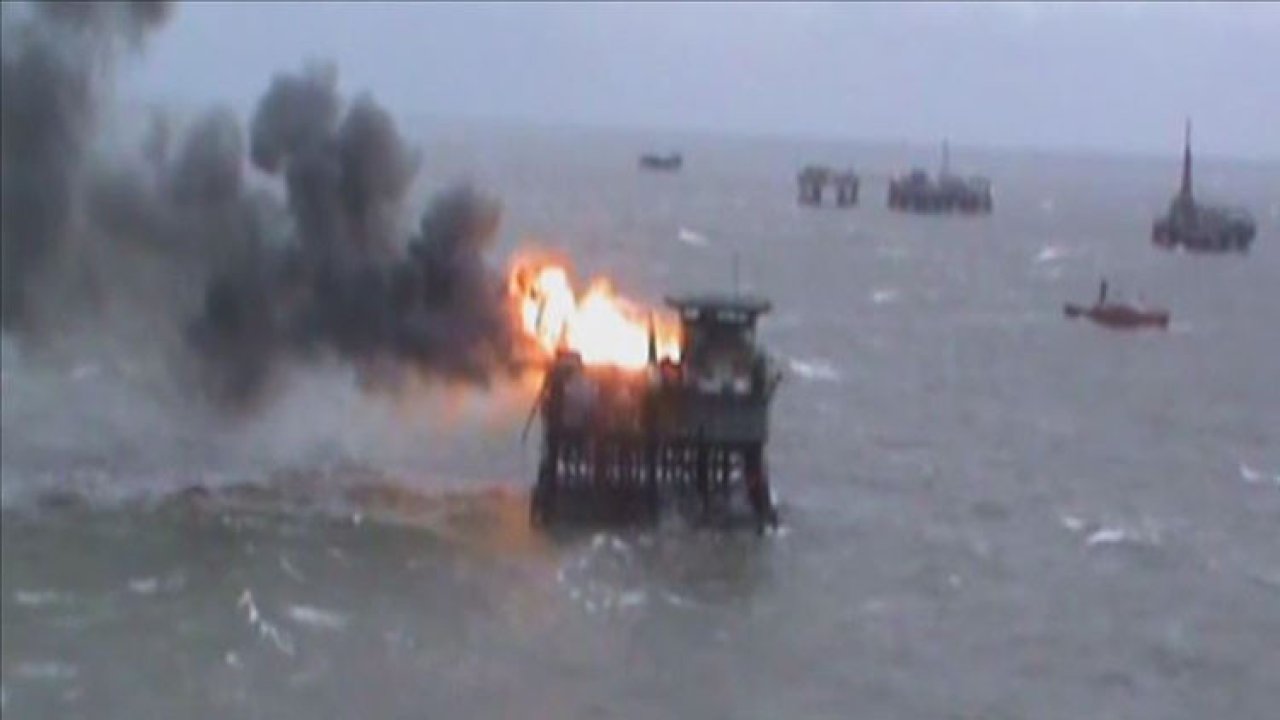 Ukrayna&#039;dan şok saldırı: Karadeniz&#039;den sonra Hazar Denizi