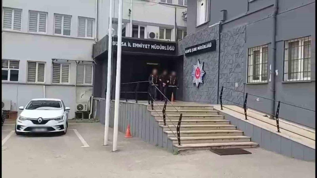 72 saatlik kamera incelendi, aranan şahıslara baskın yapıldı : 3 kişi yakalandı