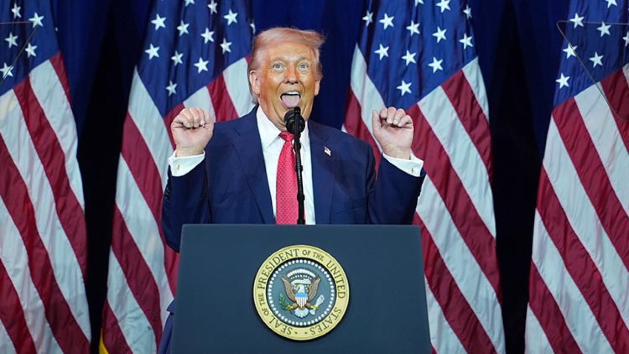 ABD Başkanı Trump gündemden düşmüyor: Alışılmadık hareketleri dikkat çekti... Washington'da sıra dışı anlar