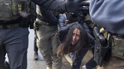 ABD polisinden sert müdahale: 10 binden fazla gözaltı