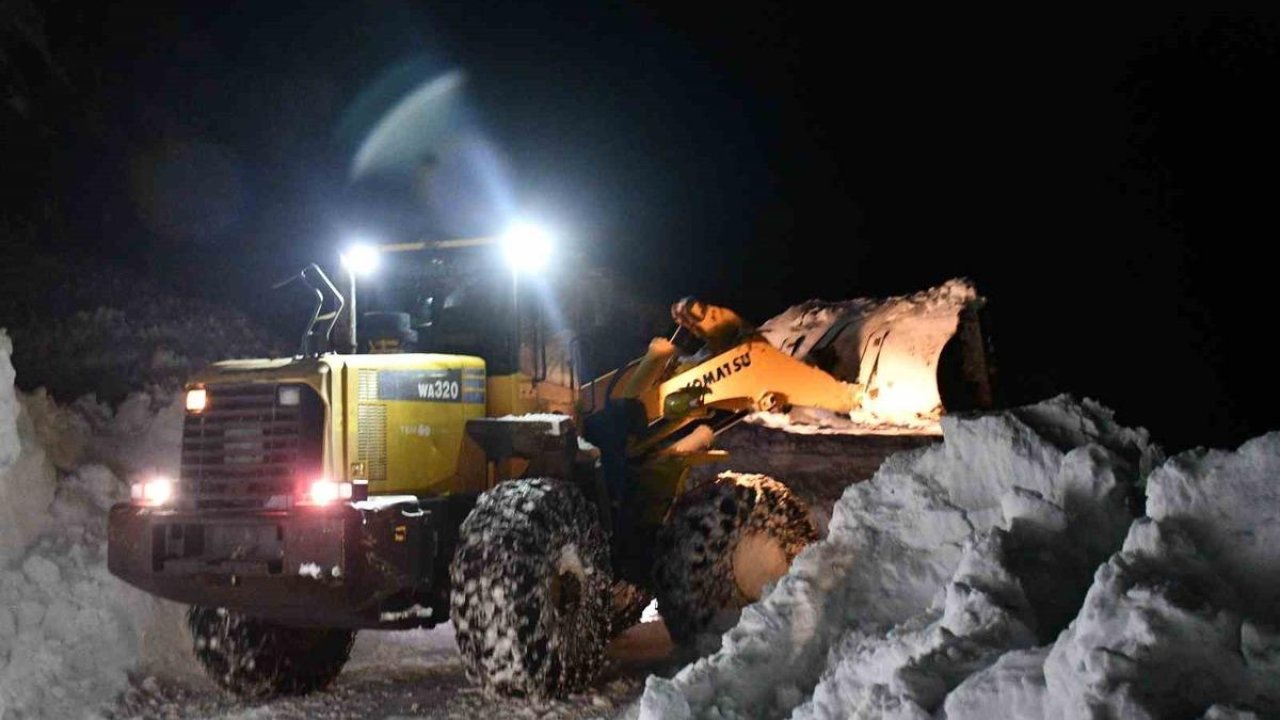 Beytüşşebap’ta kar kalınlığı 2 metreyi buldu