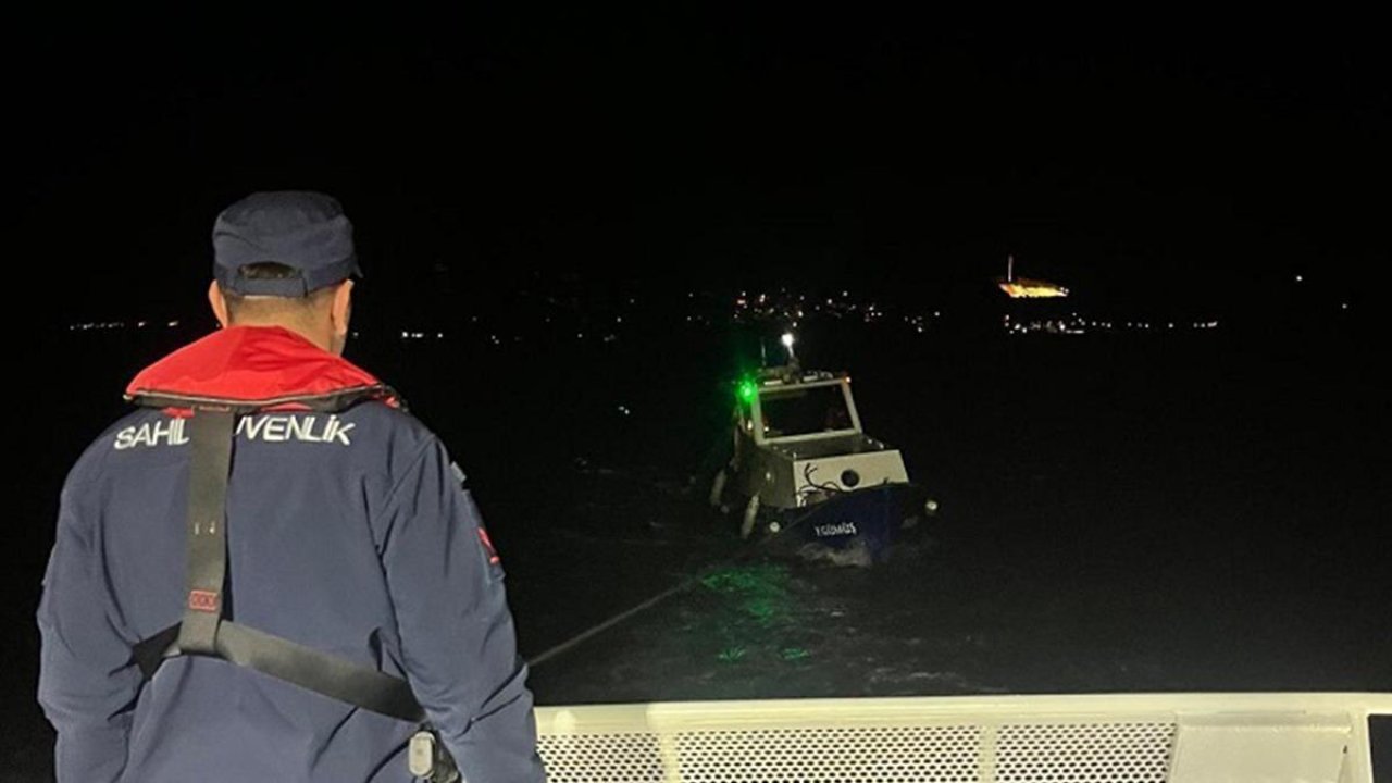 Denizde sürüklenmeye başladılar! 3 kişi kurtarıldı