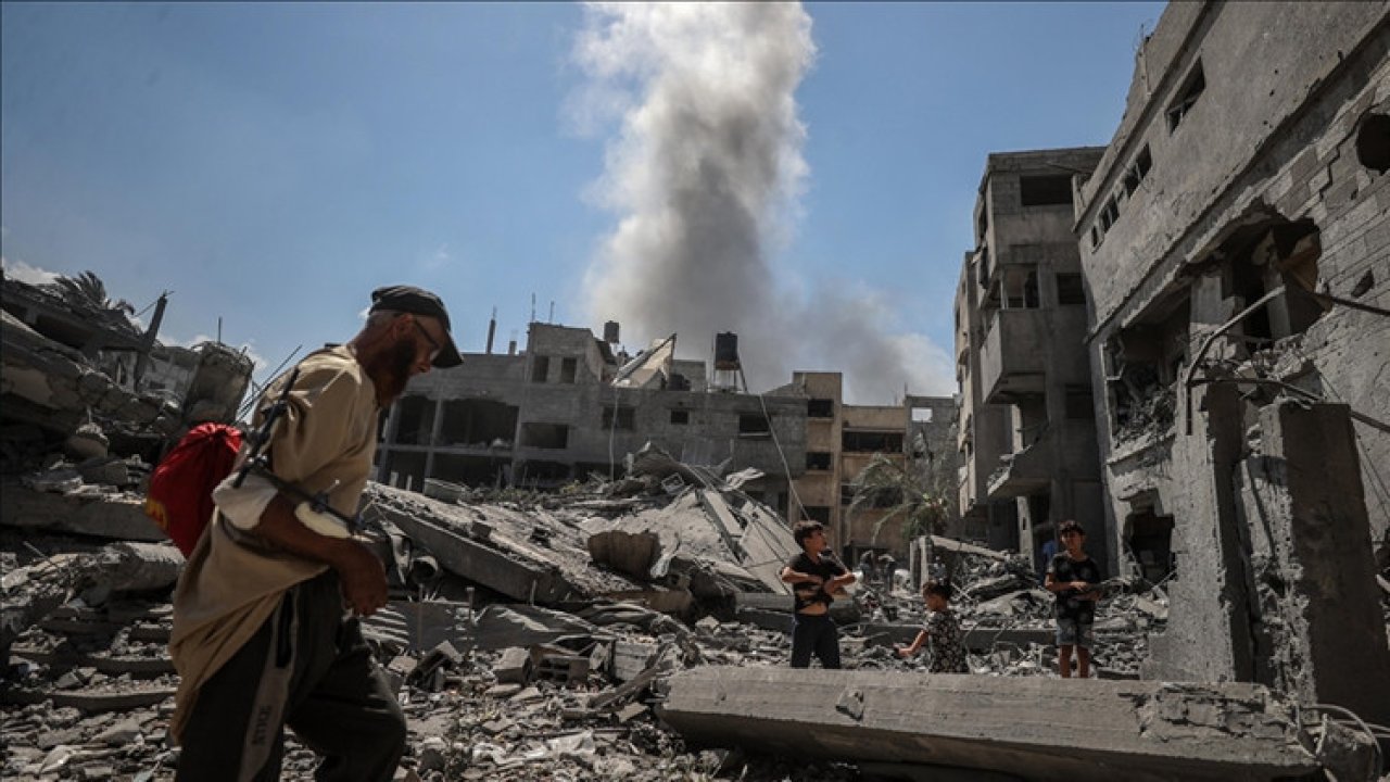 İsrail ateşkes dinlemedi: 7'si aynı aileden 12 kişi öldü