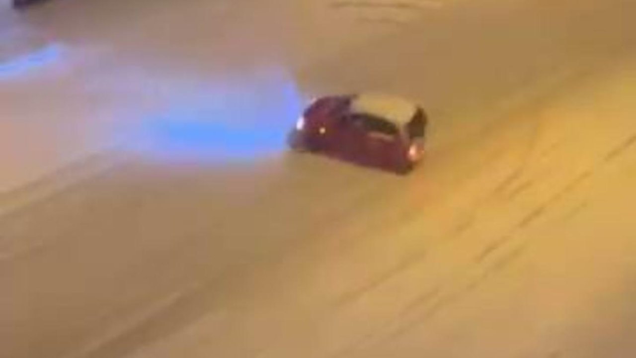 Kar üstünde tehlikeli hareket: Kayıp drift attı