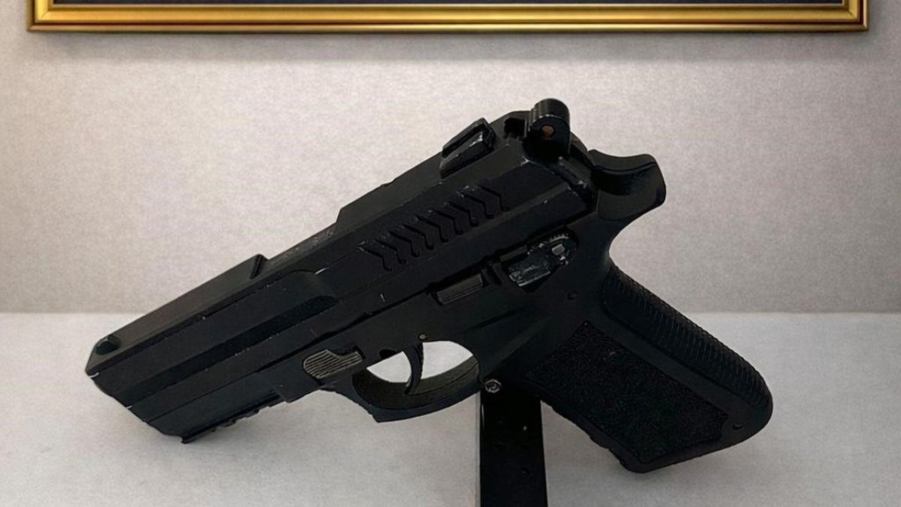 Keşan’da hastaneye giden şüphelinin üzerinden ruhsatsız tabanca ele geçirildi