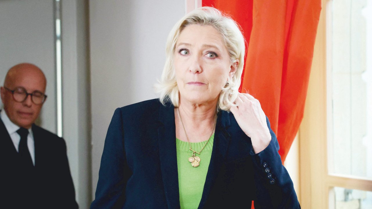 Kritik dava başladı... Le Pen cumhurbaşkanı adayı olabilecek mi