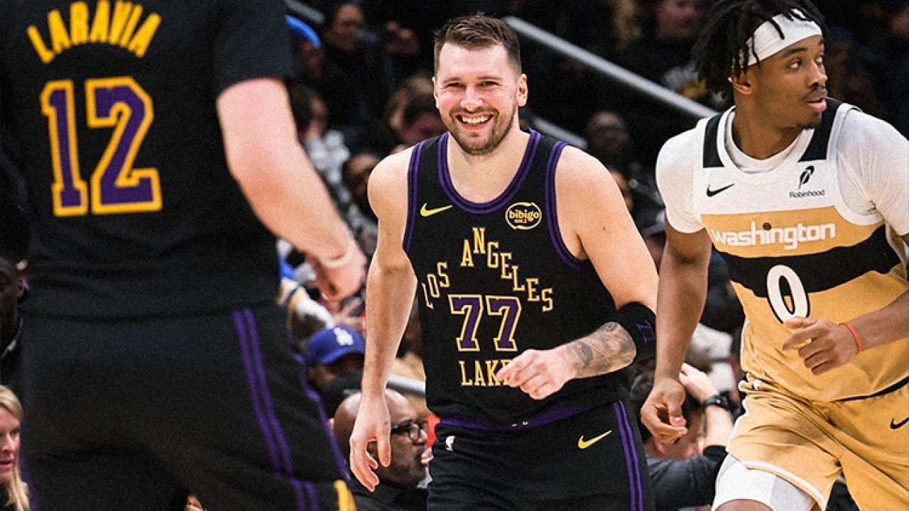 Lakers, Wizards'ı farklı mağlup etti!