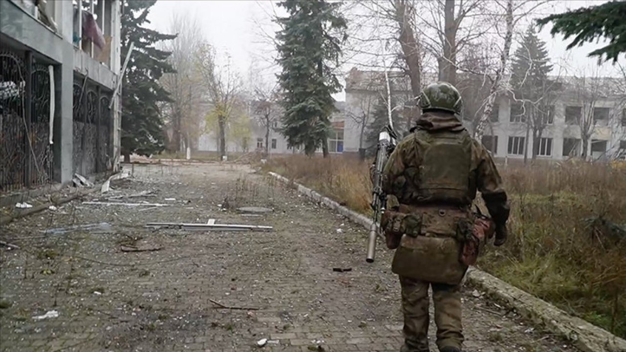 Rusya, Ukrayna'da 2 yerleşimi kontrol altına aldı