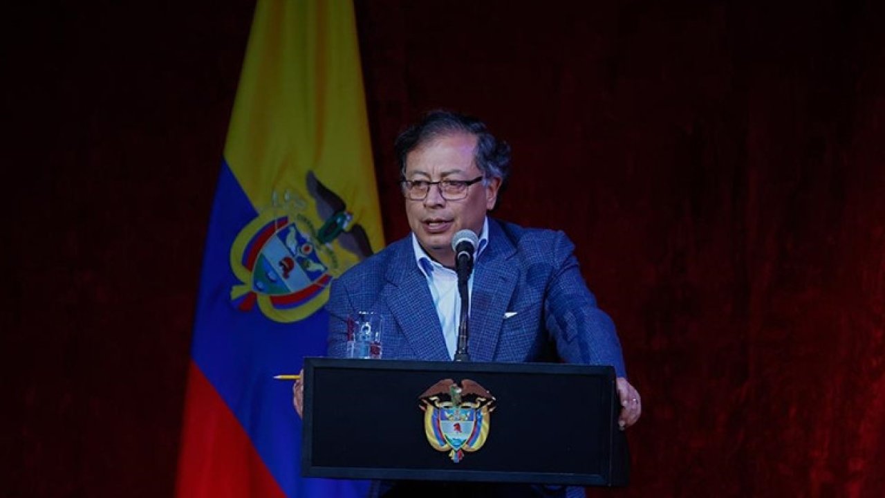 Trump'ın hedefindeki Kolombiya'dan miting kararı