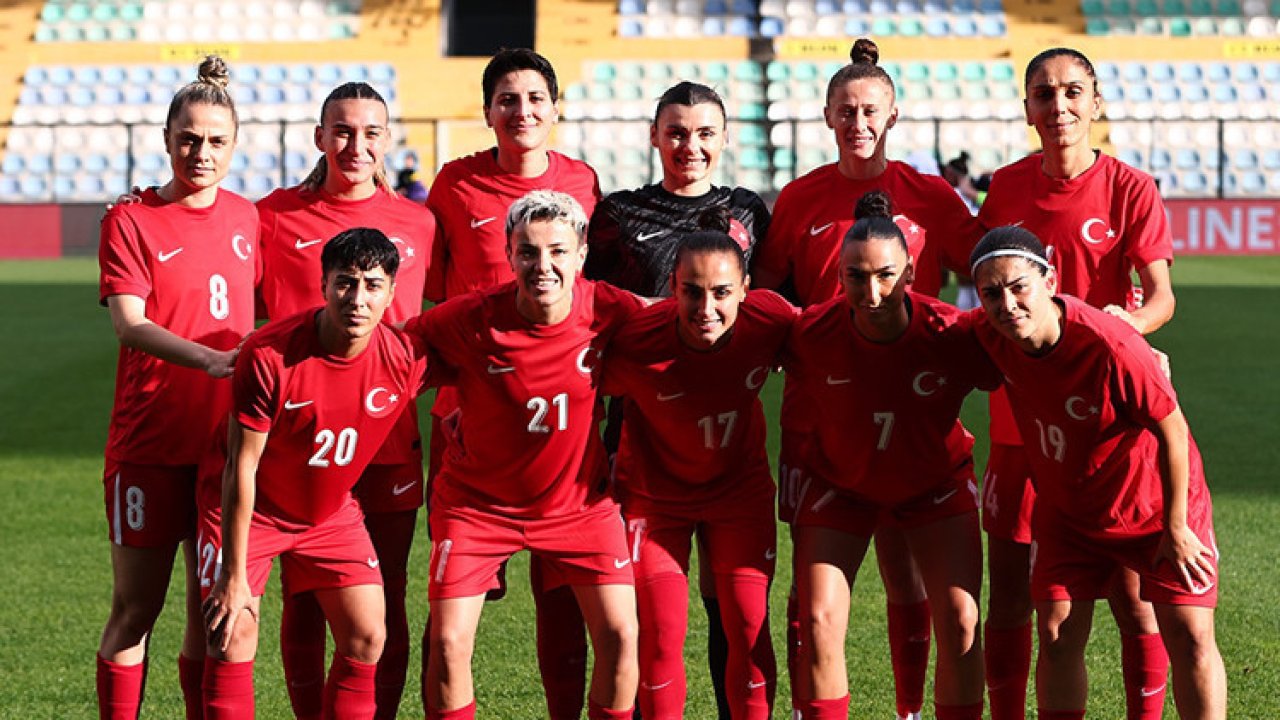 A Milli Kadın Futbol Takımı'nın aday kadrosu açıklandı